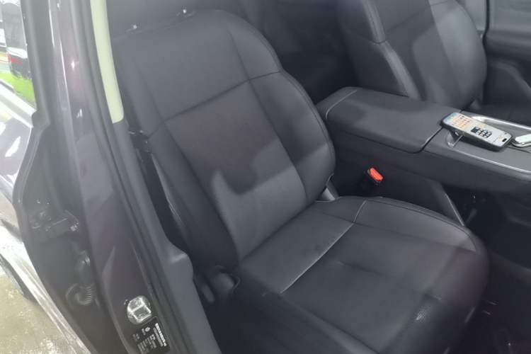 Used Leapmotor B10 2025 510 Comfort Edition Right Front Seat