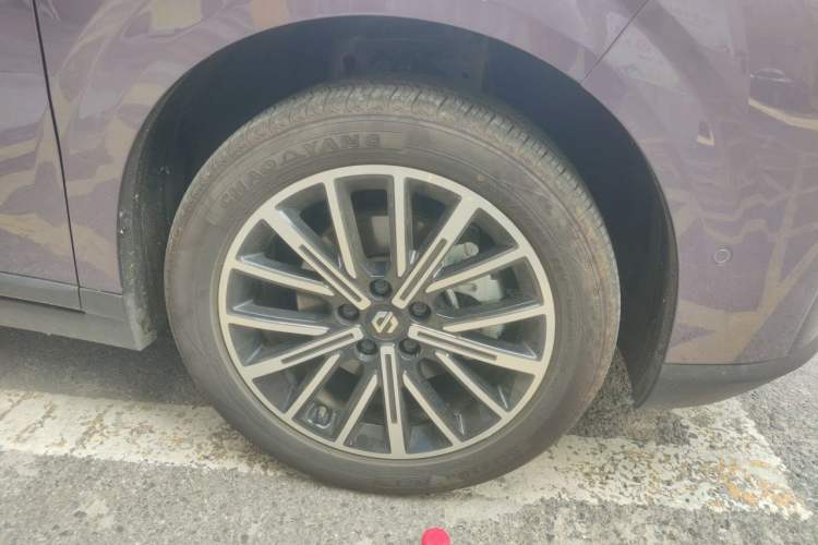 Used Leapmotor B10 2025 510 Joyful Edition Right Front Wheel Hub