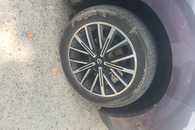 Used Leapmotor B10 2025 510 LiDAR Version Right Front Wheel Hub