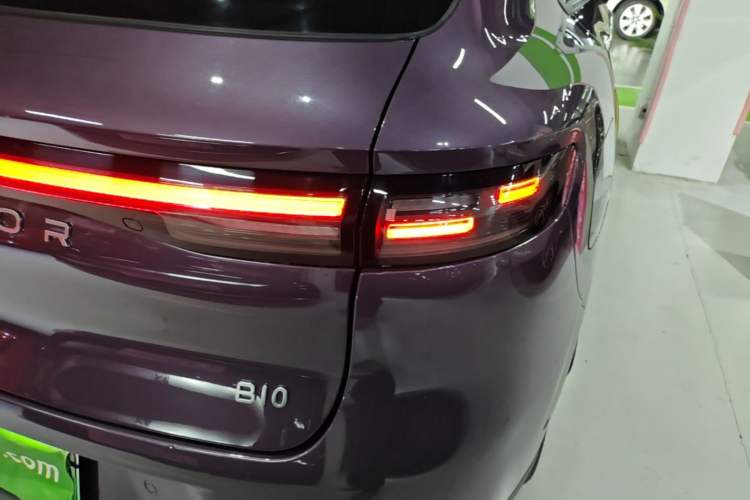 Used Leapmotor B10 2025 510 Joyful Edition Right Rear Taillight