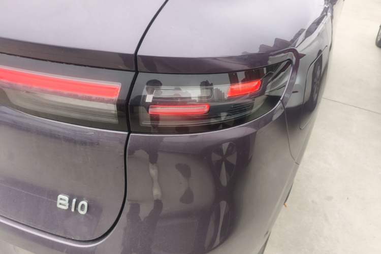 Used Leapmotor B10 2025 510 Joyful Edition Right Rear Taillight