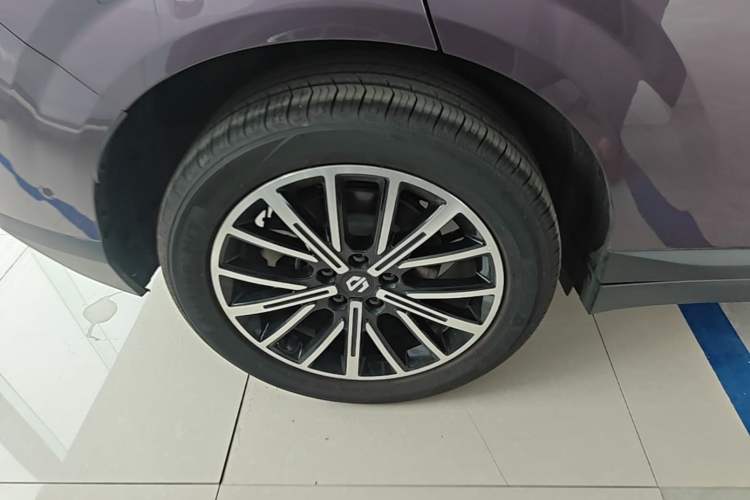 Used Leapmotor B10 2025 510 Joyful Edition Right Rear Wheel Hub