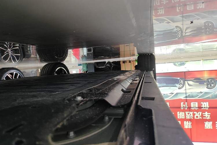 Used Leapmotor B10 2025 510 Comfort Edition Right Side Sill