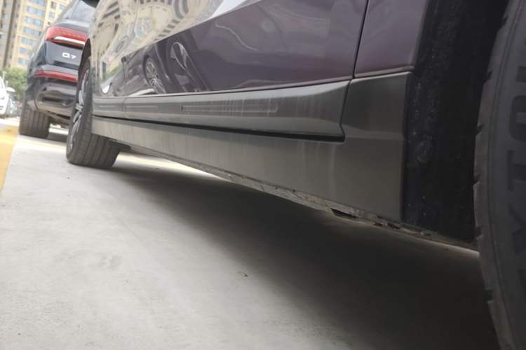 Used Leapmotor B10 2025 510 LiDAR Version Right Side Sill