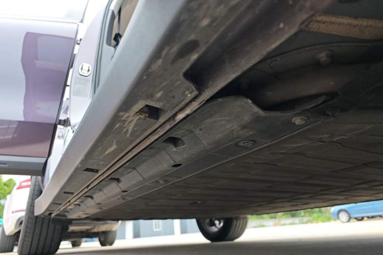 Used Leapmotor B10 2025 510 Comfort Edition Right Side Sill