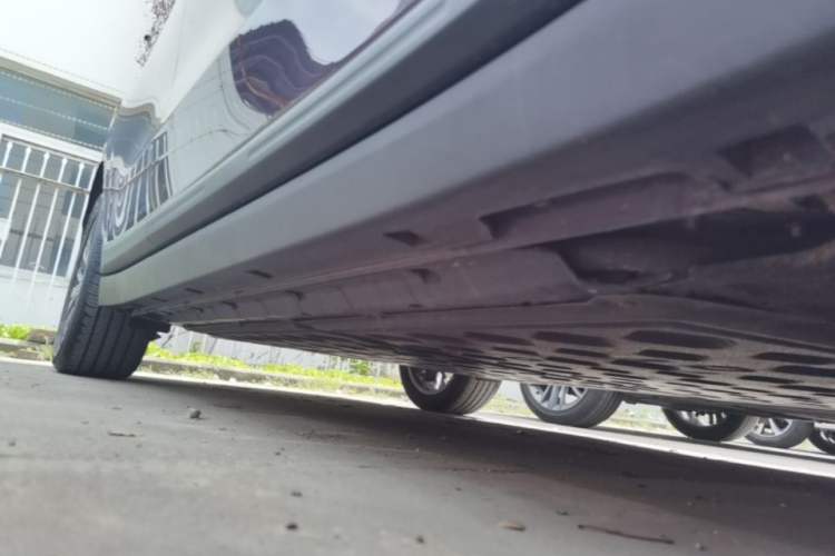 Used Leapmotor B10 2025 510 Comfort Edition Right Side Sill
