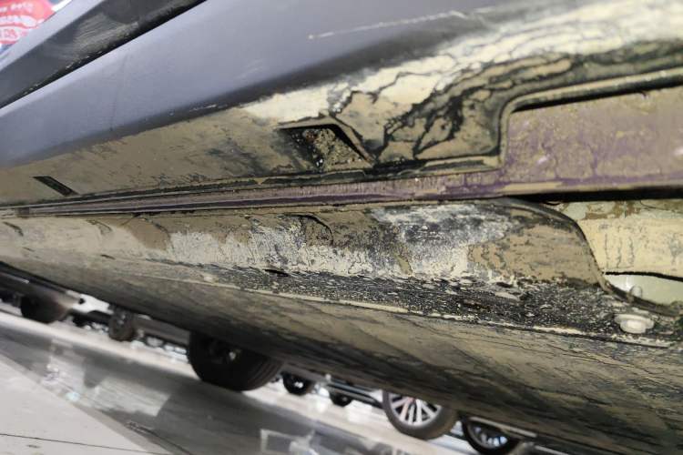 Used Leapmotor B10 2025 510 Joyful Edition Right Side Sill