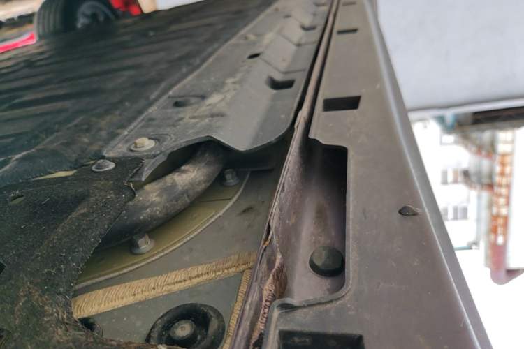 Used Leapmotor B10 2025 510 Joyful Edition Right Side Sill