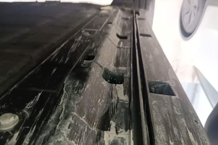 Used Leapmotor B10 2025 510 LiDAR Version Right Side Sill
