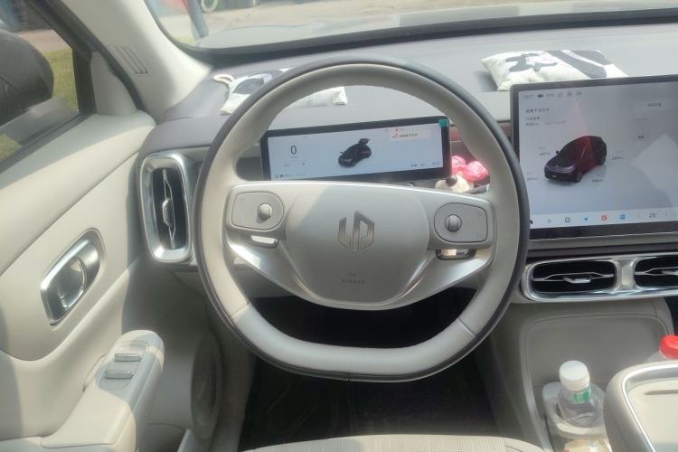Used Leapmotor B10 2025 510 Joyful Edition Steering Wheel