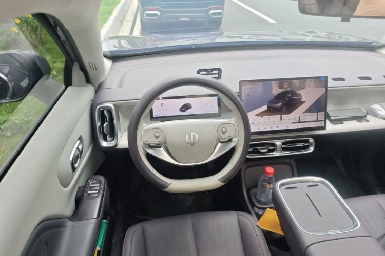 Used Leapmotor B10 2025 510 Joyful Edition Steering Wheel