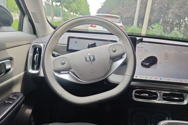 Used Leapmotor B10 2025 510 Joyful Edition Steering Wheel