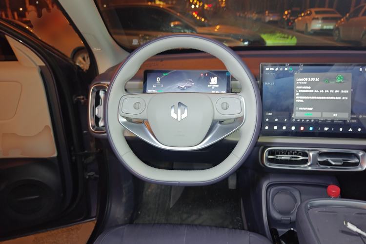 Used Leapmotor B10 2025 510 Joyful Edition Steering Wheel