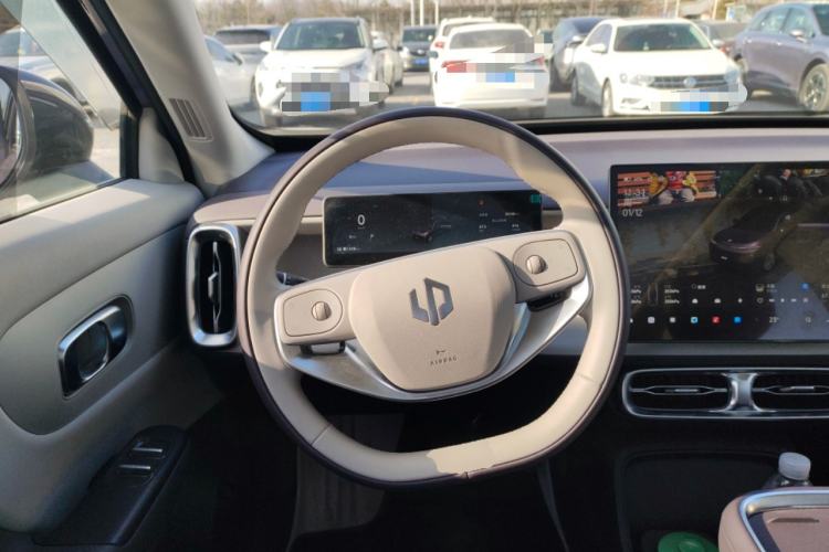 Used Leapmotor B10 2025 510 Joyful Edition Steering Wheel
