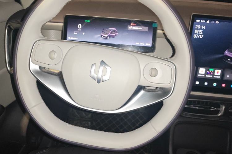 Used Leapmotor B10 2025 510 LiDAR Version Steering Wheel
