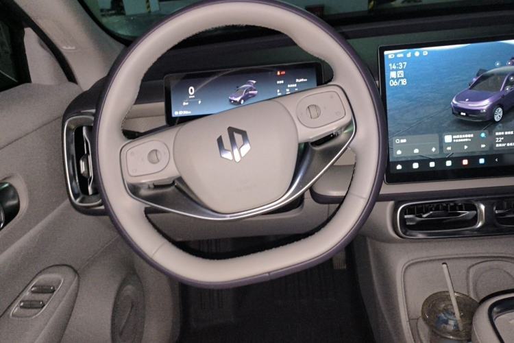 Used Leapmotor B10 2025 510 LiDAR Version Steering Wheel
