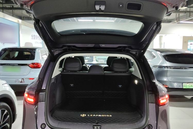 Used Leapmotor B10 2025 510 Joyful Edition Trunk