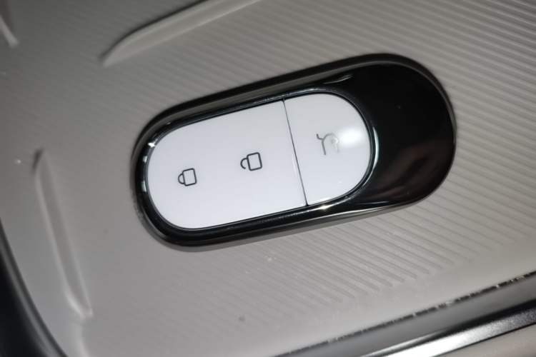Used Leapmotor B10 2025 600 LiDAR Version Vehicle Key