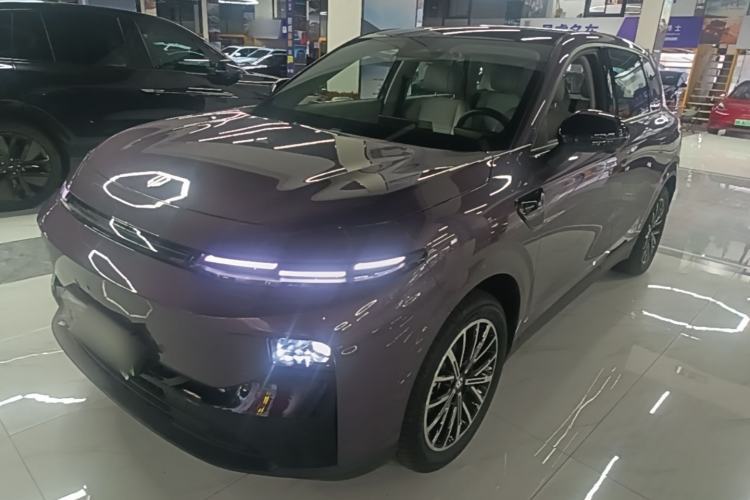 Used Leapmotor B10 2025 510 Joyful Edition Guazi used car, China used car export, Used car for sale, Used Leapmotor cars, Cheapest cars for sale, Electric vehicle, New energy car