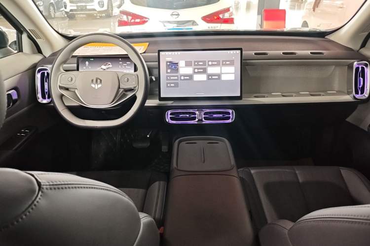 Used Leapmotor B10 2025 510 Joyful Edition Center Console
