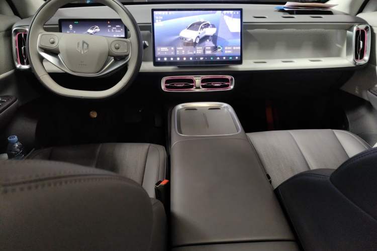 Used Leapmotor B10 2025 510 Joyful Edition Center Console