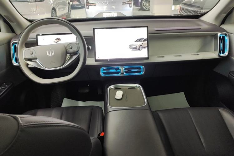 Used Leapmotor B10 2025 510 Joyful Edition Center Console