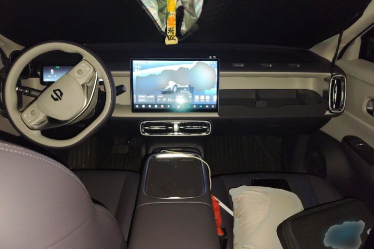 Used Leapmotor B10 2025 510 LiDAR Version Center Console