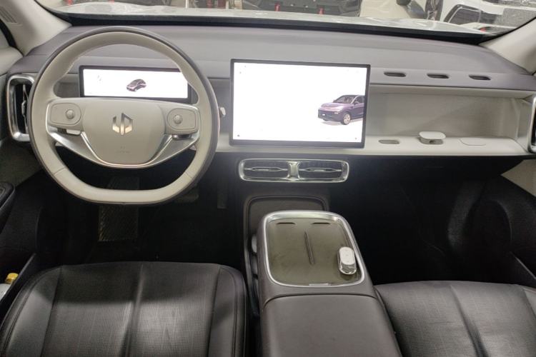 Used Leapmotor B10 2025 510 Joyful Edition Center Console