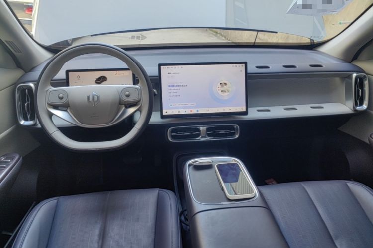 Used Leapmotor B10 2025 510 Joyful Edition Center Console