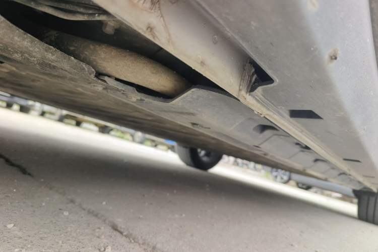 Used Leapmotor B10 2025 510 Joyful Edition Chassis Front Left