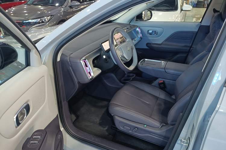 Used Leapmotor B10 2025 510 LiDAR Version Driver Seat