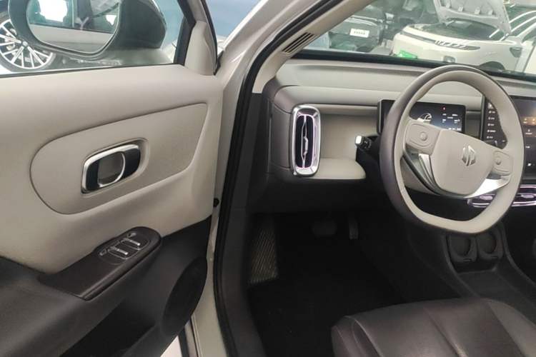 Used Leapmotor B10 2025 510 Joyful Edition Driver Seat