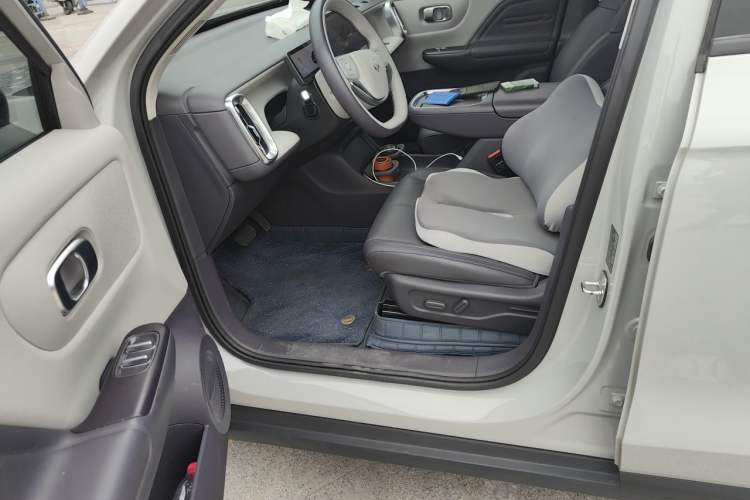 Used Leapmotor B10 2025 510 Joyful Edition Driver Seat