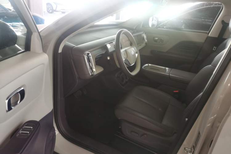 Used Leapmotor B10 2025 510 Joyful Edition Driver Seat
