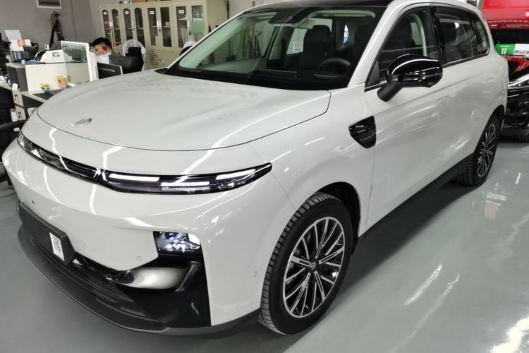 Used Leapmotor B10 2025 510 Joyful Edition Guazi used car, China used car export, Used car for sale, Used cars, Cheapest cars for sale
