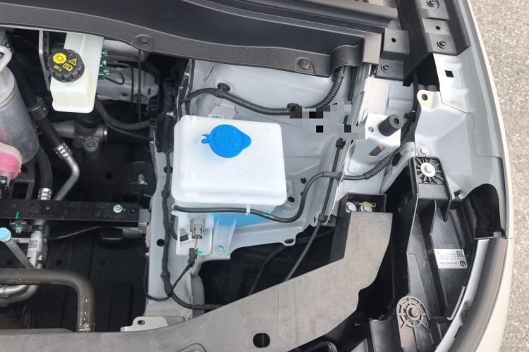 Used Leapmotor B10 2025 510 LiDAR Version Engine Bay Left