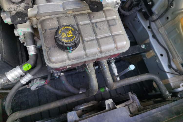 Used Leapmotor B10 2025 600 LiDAR Version Engine Bay Left