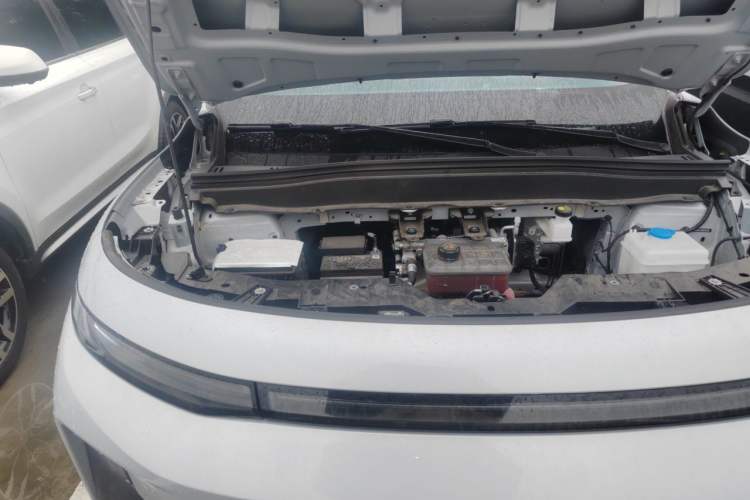 Used Leapmotor B10 2025 600 Joyful Edition Engine Bay Right