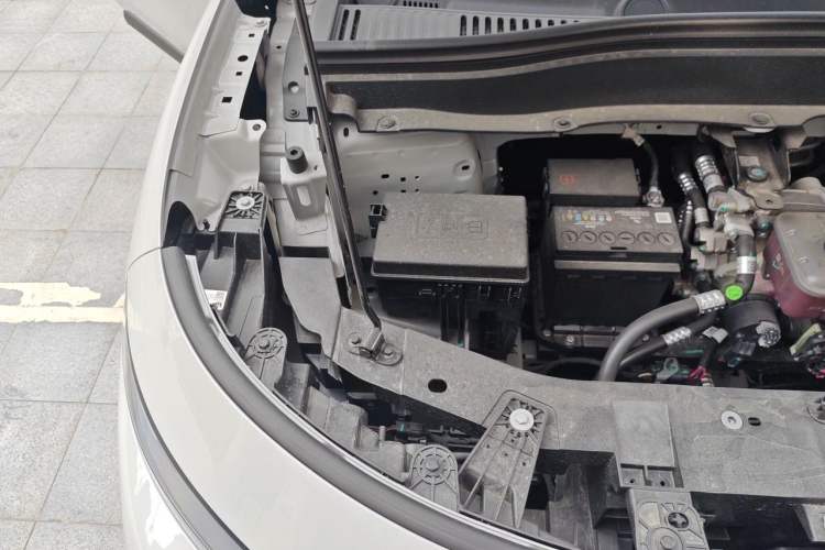 Used Leapmotor B10 2025 510 Joyful Edition Engine Bay Right