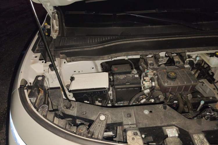 Used Leapmotor B10 2025 510 LiDAR Version Engine Bay Right