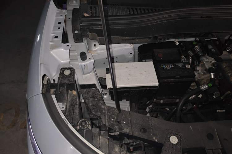 Used Leapmotor B10 2025 600 LiDAR Version Engine Bay Right