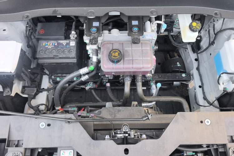 Used Leapmotor B10 2025 510 LiDAR Version Engine Bay