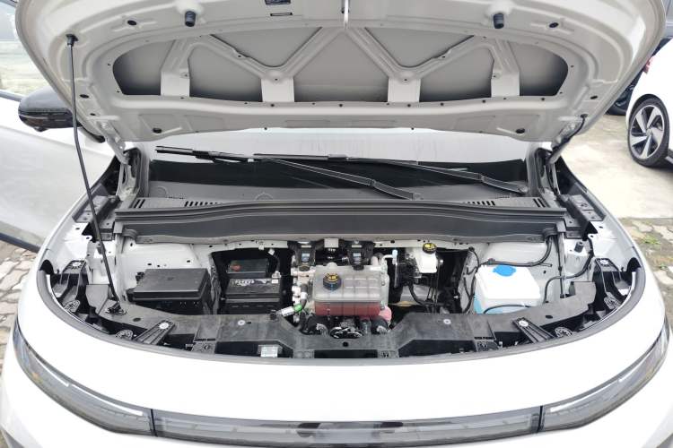 Used Leapmotor B10 2025 600 LiDAR Version Engine Bay