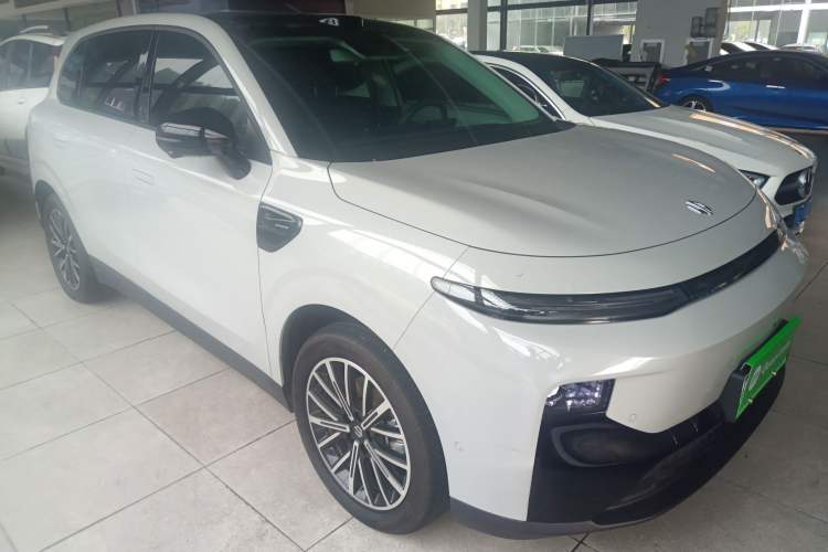 Used Leapmotor B10 2025 510 LiDAR Version Exterior 2
