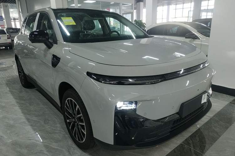 Used Leapmotor B10 2025 510 Joyful Edition Exterior 2