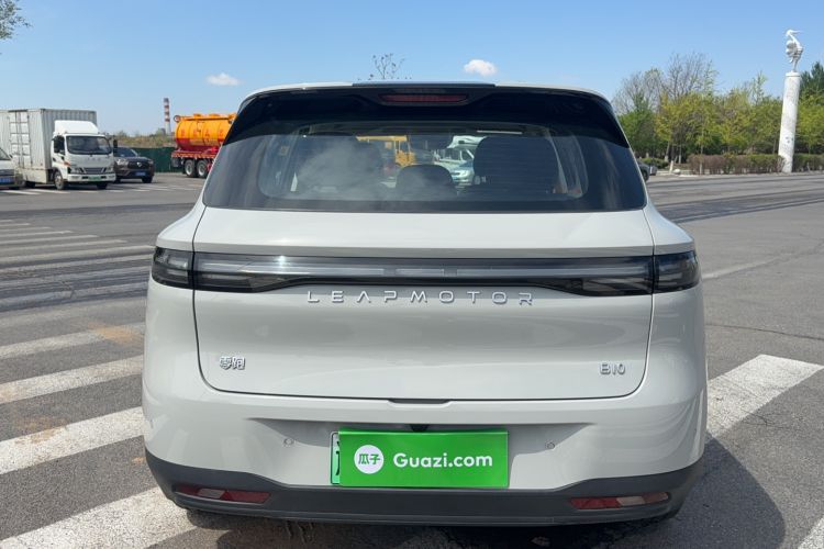 Used Leapmotor B10 2025 510 Joyful Edition Exterior 4