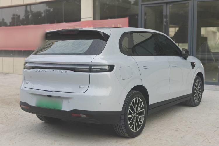 Used Leapmotor B10 2025 510 Joyful Edition Exterior 4