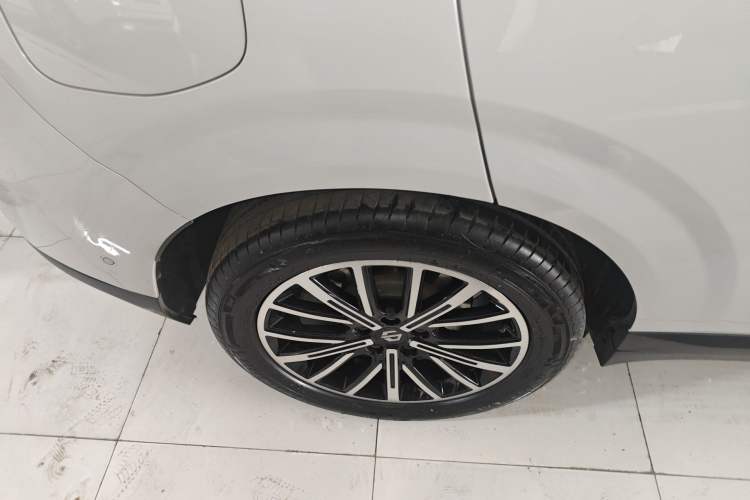 Used Leapmotor B10 2025 510 Joyful Edition Exterior 5