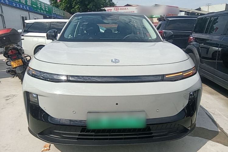 Used Leapmotor B10 2025 510 Joyful Edition Front