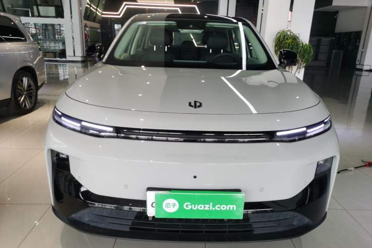 Used Leapmotor B10 2025 510 Joyful Edition Front